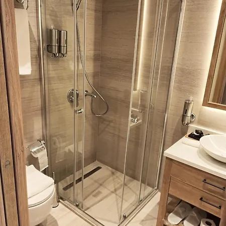 Premier Lounge Ξενοδοχείο *